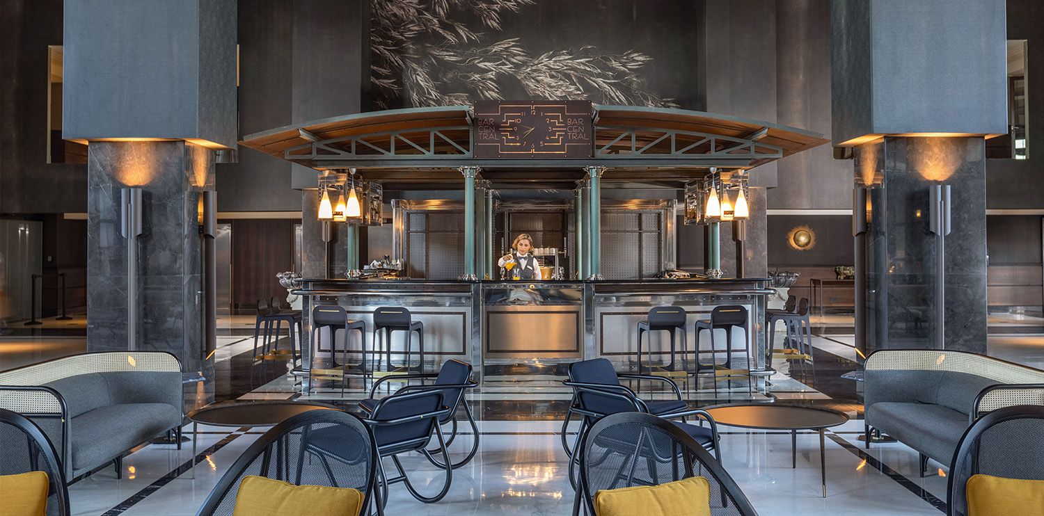  Iconic image of the Central Bar of the Lopesan Costa Meloneras hotel, Resort & Spa in Gran Canaria 